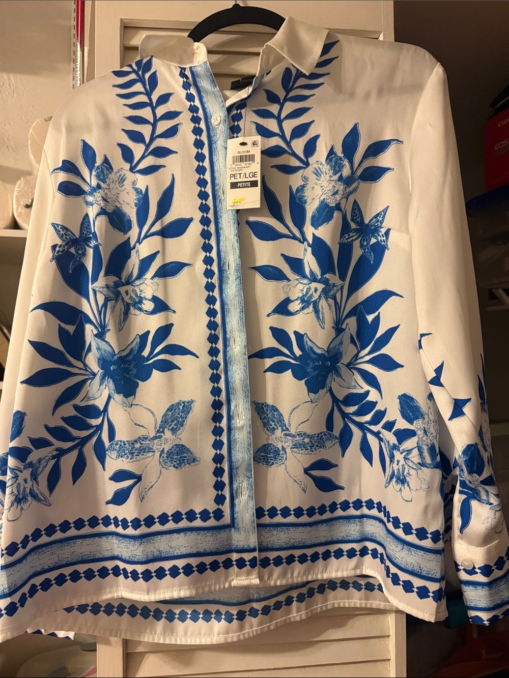 NWT I.N.C. International Concepts Women's Printed Long-Sleeve Shirt